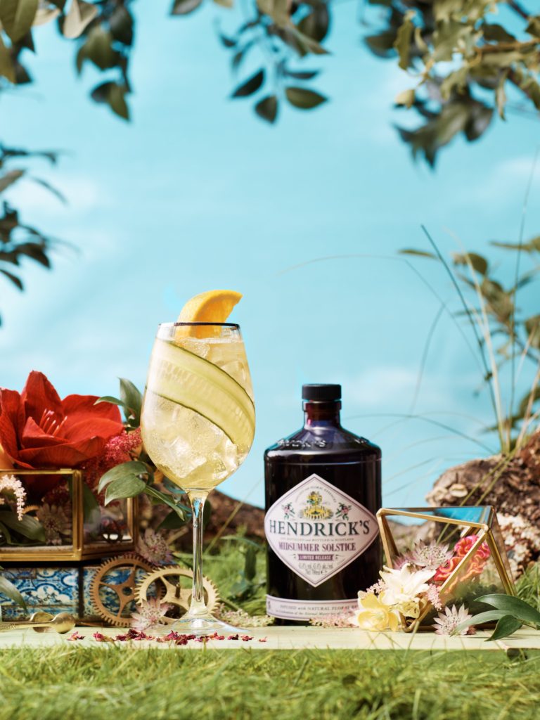 Alexandrion Group dă startul verii cu Hendrick`s Midsummer Solstice – un gin floral, inovator, în ediţie limitată